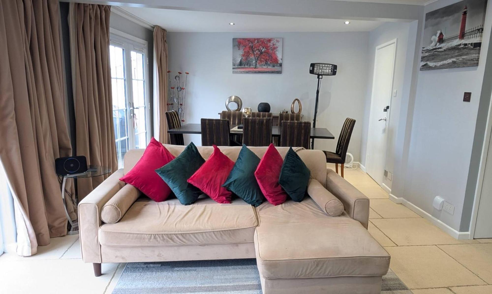 Charming Lake House Nature Retreat In Cotswold Water Park, South Cerney Near Cirencester Ngoại thất bức ảnh